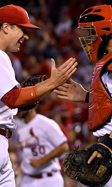 Rosenthal earns first two-inning save as Cardinals defeat D-backs 1-0